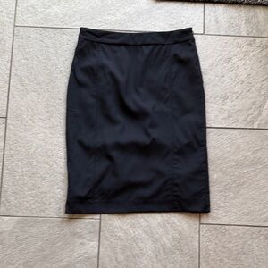 ❣️❣️Burberry Classic Black Pencil Skirt